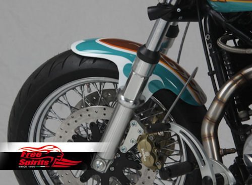 Free Spirits Front and Rear Bobbed Fenders for the Triumph America and Speedmaster