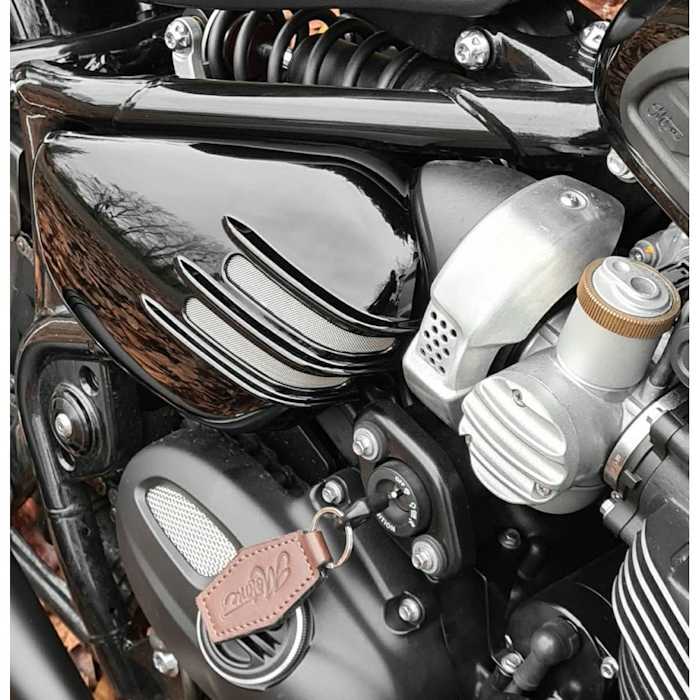 Motone Ribbed Side Covers GLOSS BLACK – LIQUID COOLED Triumph Bonneville Bobber and Speedmaster | NewBonneville