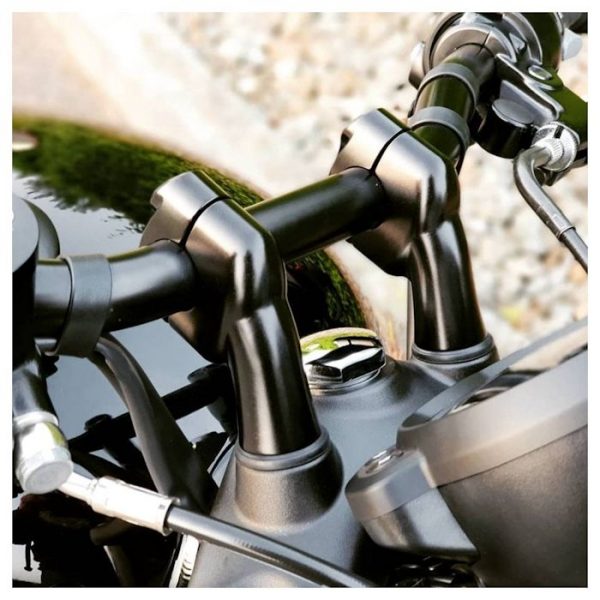 triumph bobber risers